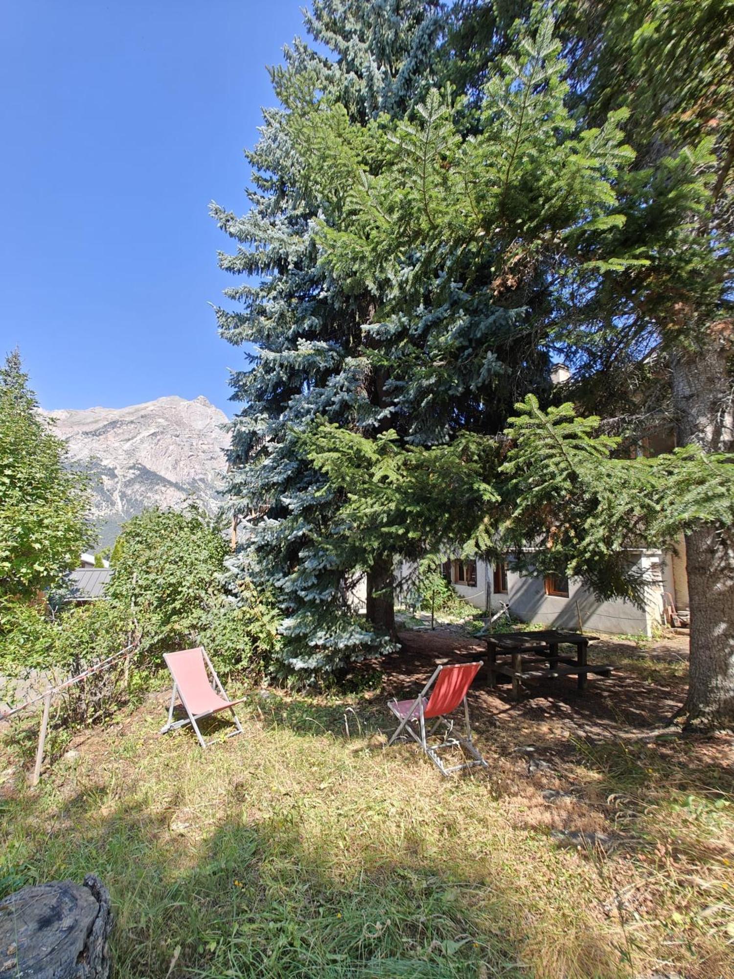 "La Batisse Des Pres" Apartment Puy-Saint-Vincent Bagian luar foto